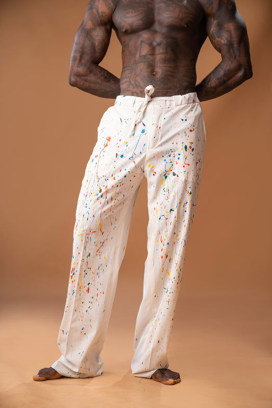 Pantalón de pierna ancha con un toque de color