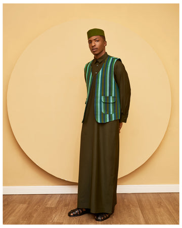 Conjunto de chaleco Aso-Oke y Jalabiya de Green Statement