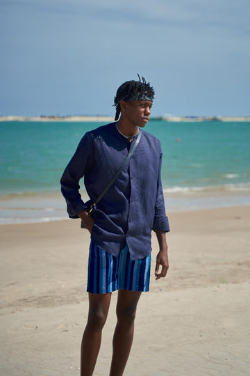 Conjunto de lino azul marino y pantalón corto Aso Oke
