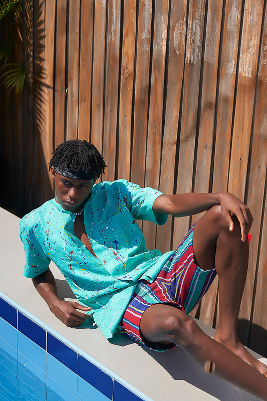 El conjunto Splashy Linen y Aso Oke