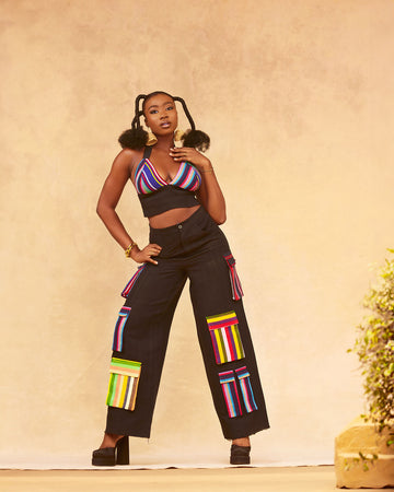 Bralette y pantalón cargo Aso-Oke