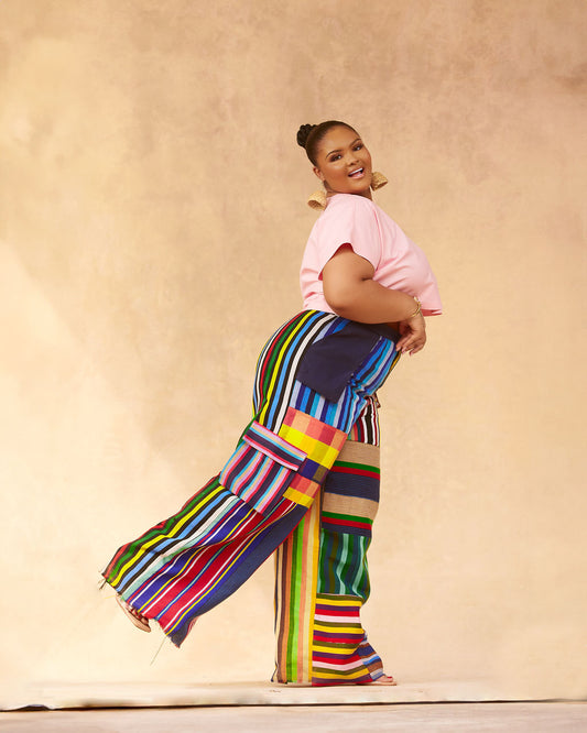 Pantalón cargo y top corto Takunsi Aso Oke