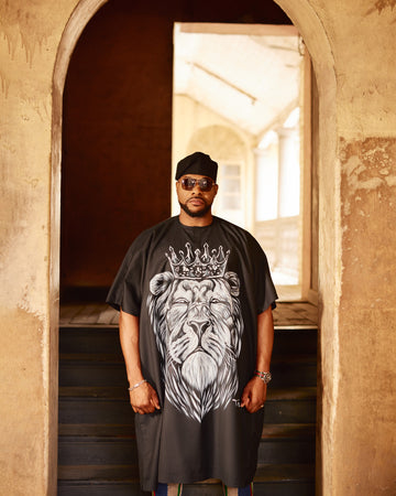 Conjunto de pantalón y gorra Aso Oke Agbada del Rey León