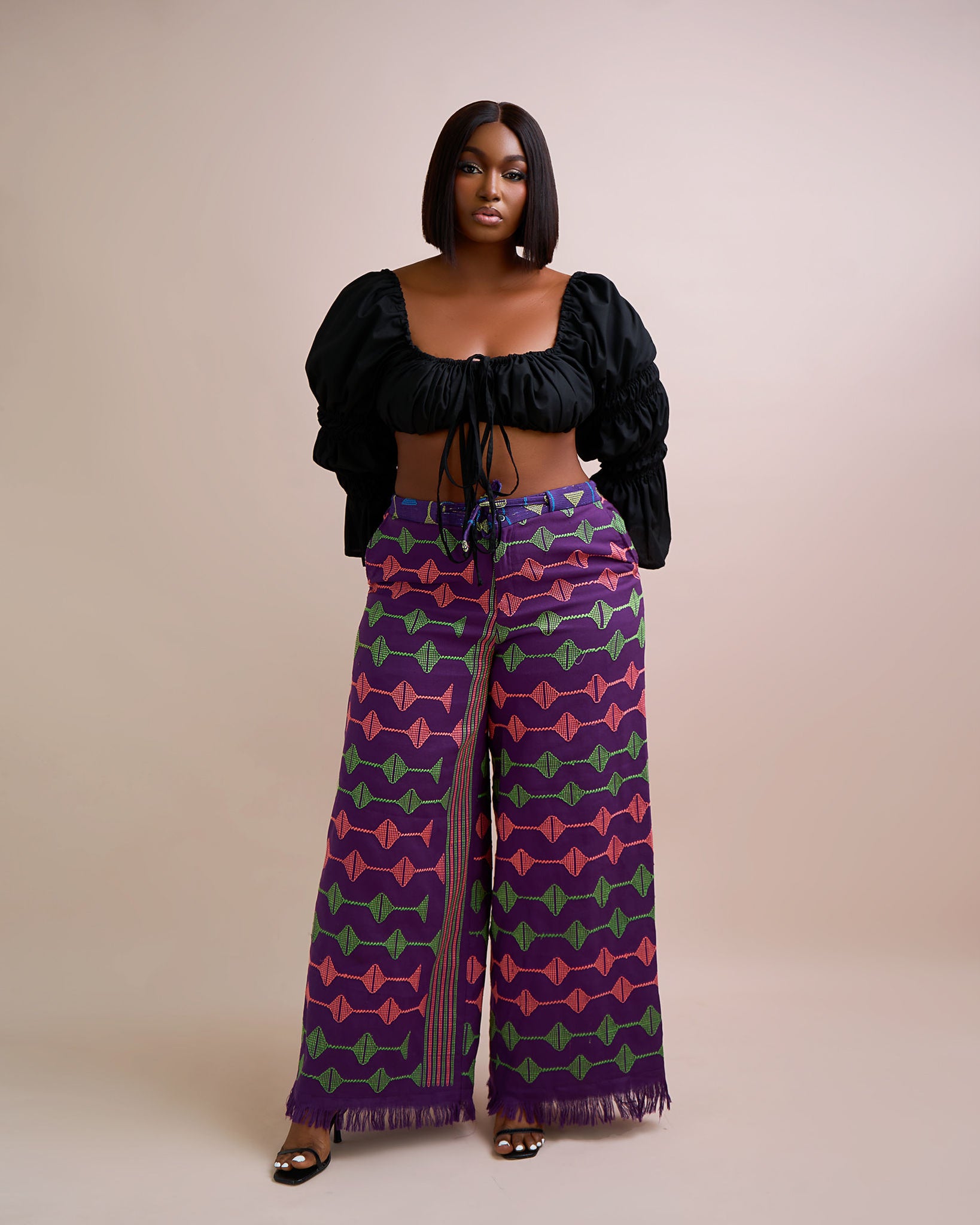 Top bralette x pantalón Akwete de pierna ancha